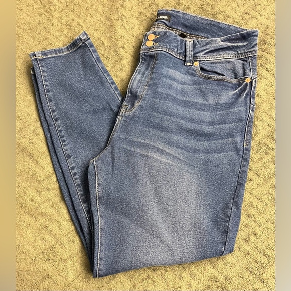 Dark Wash Skinny Jeans - Picture 2 of 4